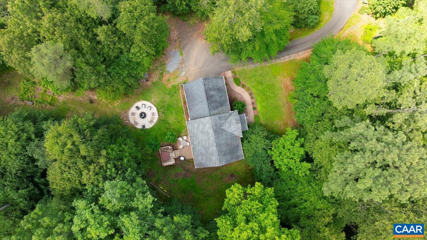 3297 Preddy Creek Rd photo 39