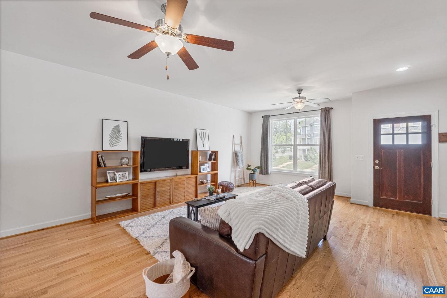 1254 Haden Pl photo 5