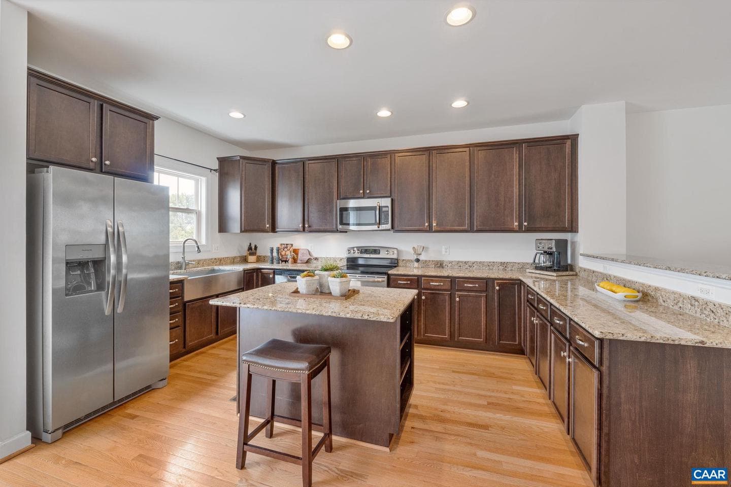 1254 Haden Pl photo 9