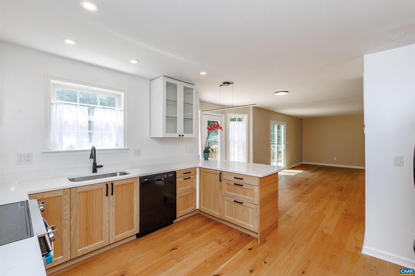 112 Pine Crest Ln photo 9
