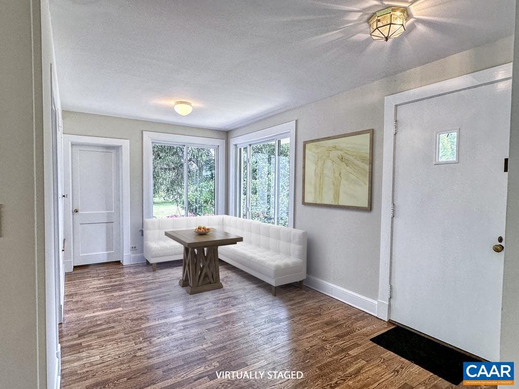 211 Martinsburg Ave photo 5