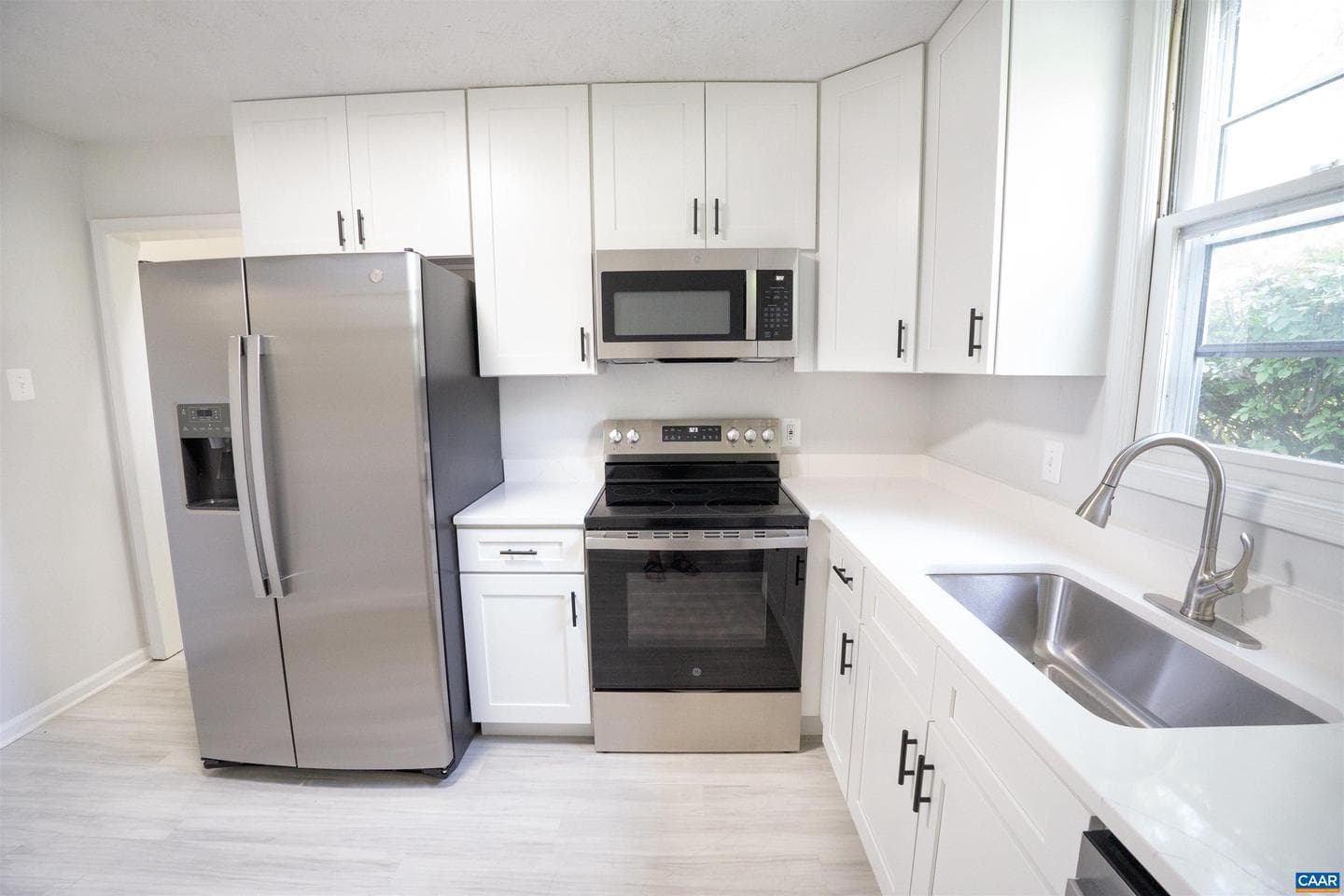 158 Scarborough Pl