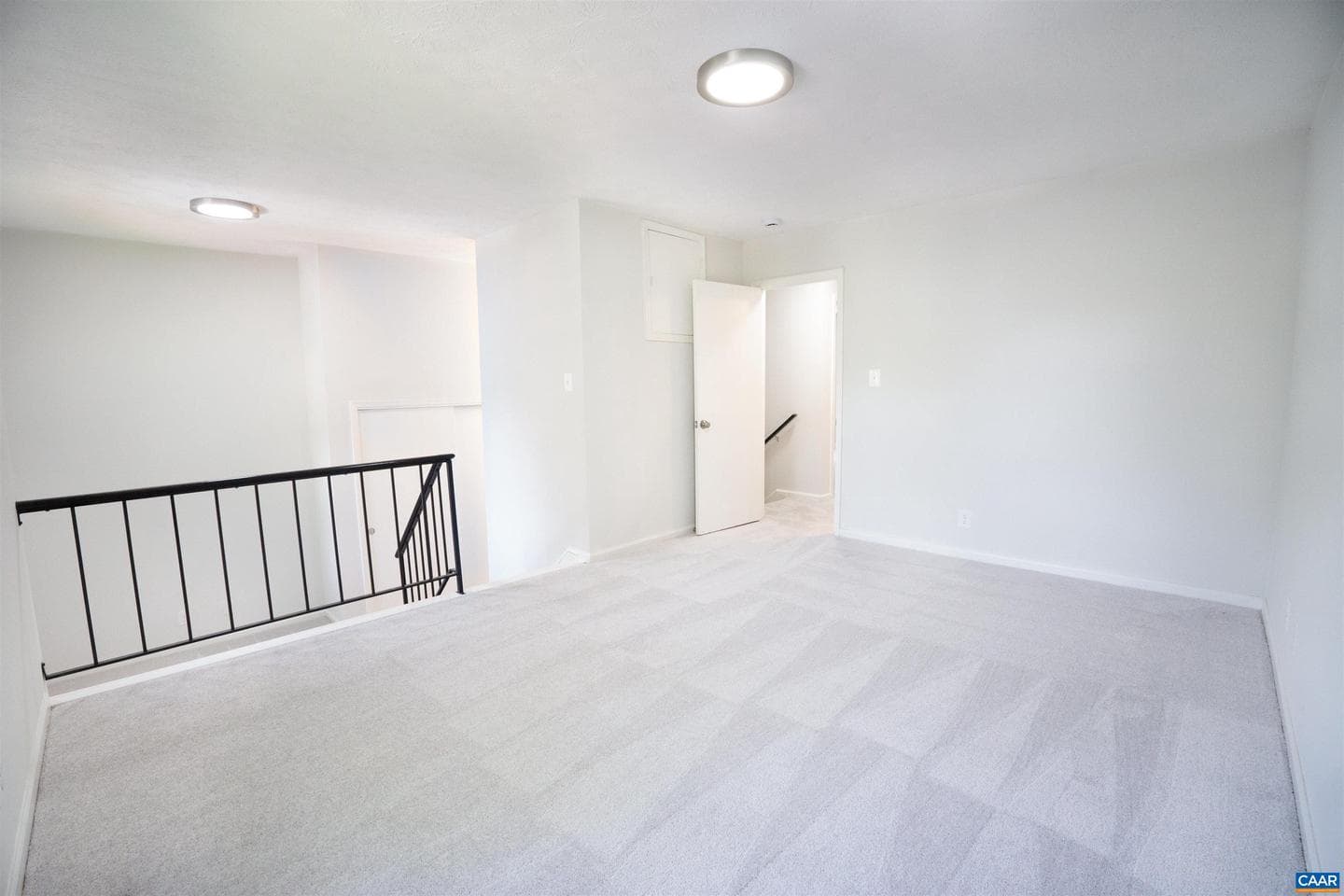 158 Scarborough Pl photo 16