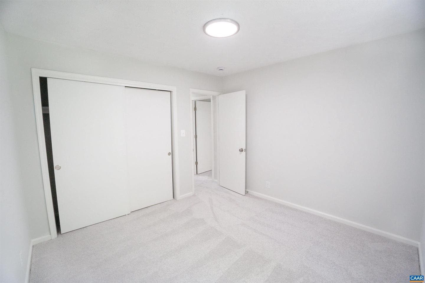 158 Scarborough Pl photo 24