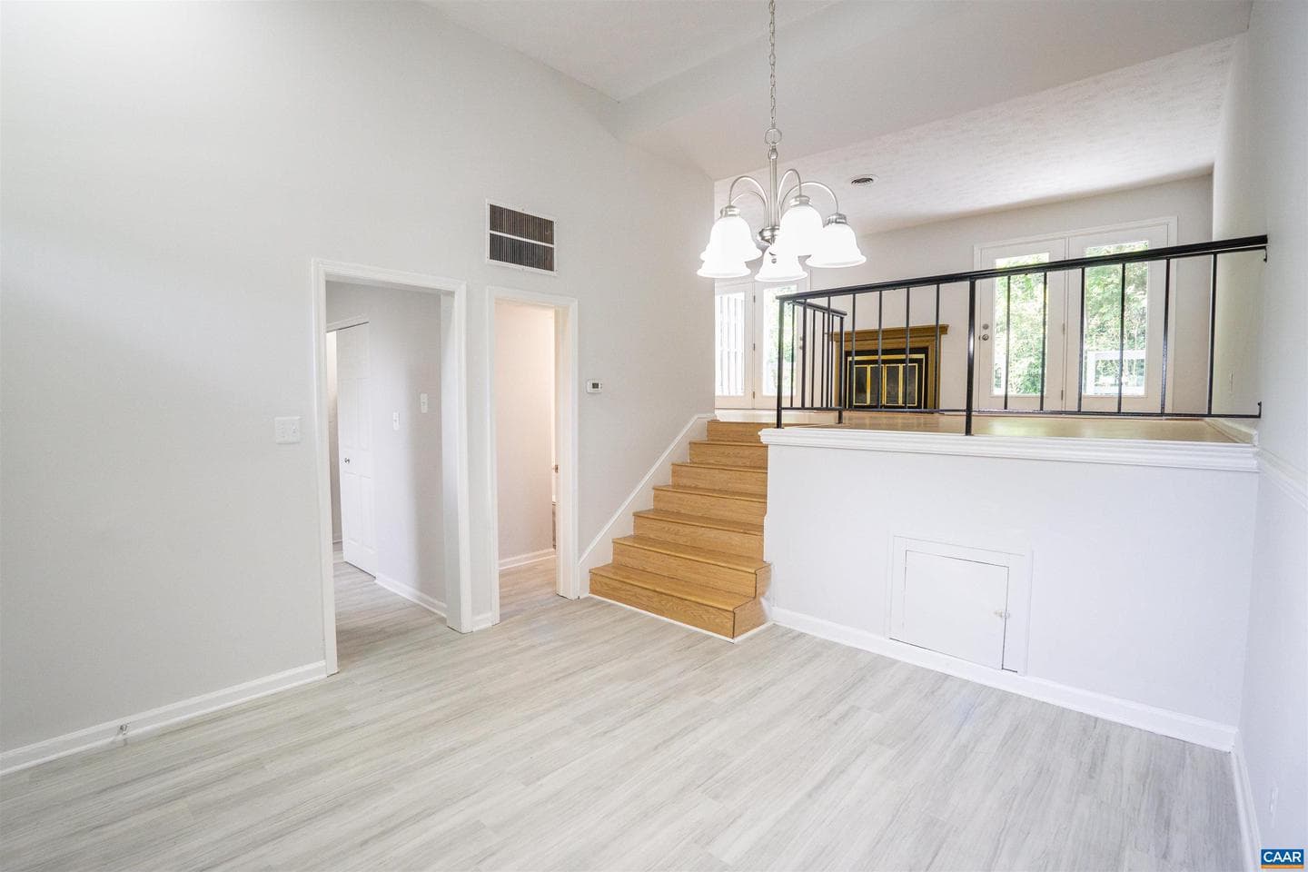 158 Scarborough Pl photo 6