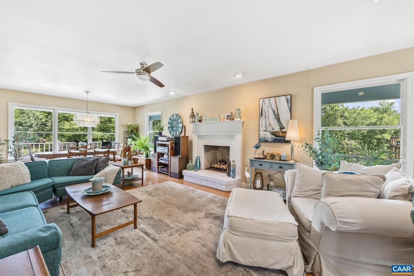 4 Lee Ct photo 6