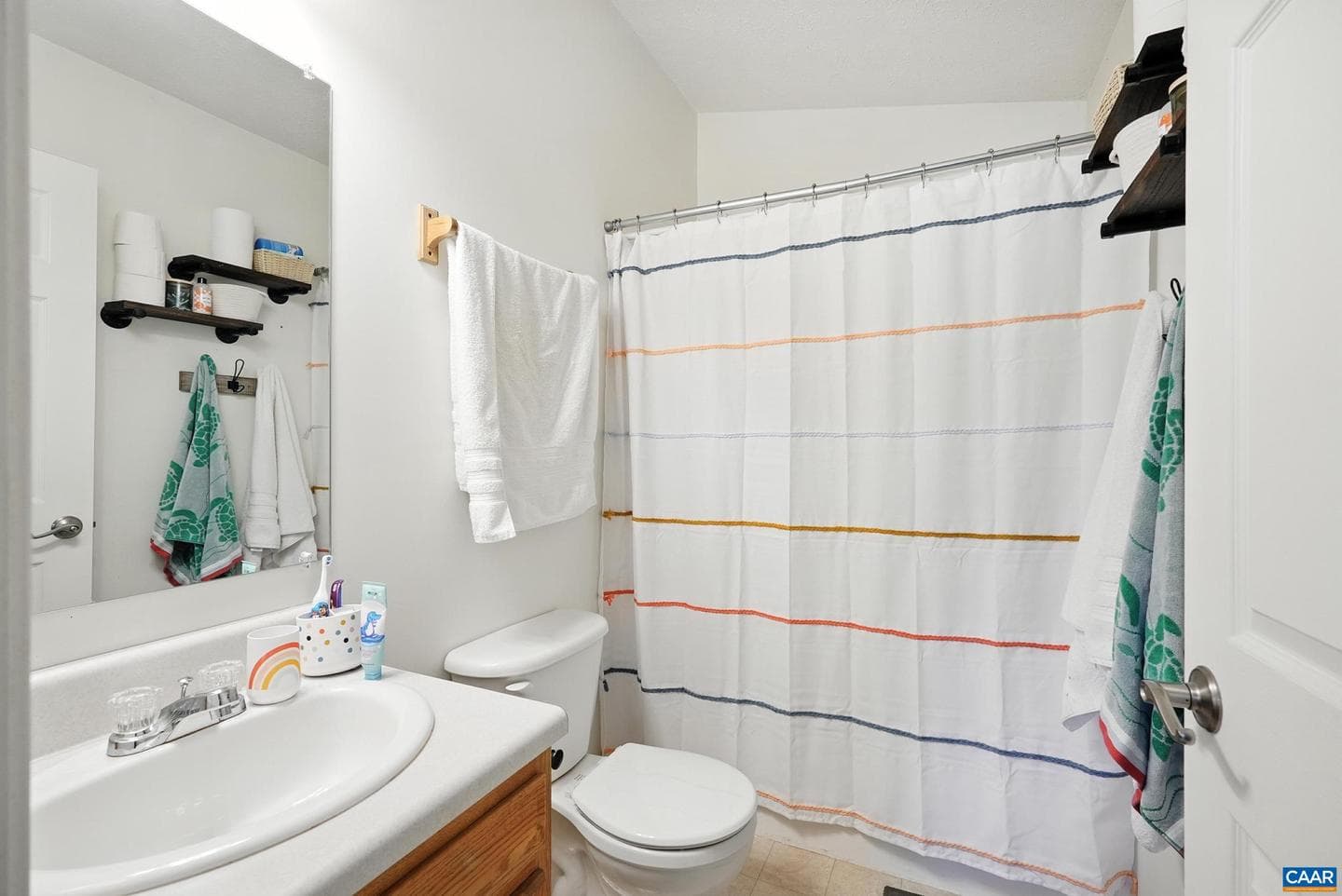106 Alex Dr photo 20