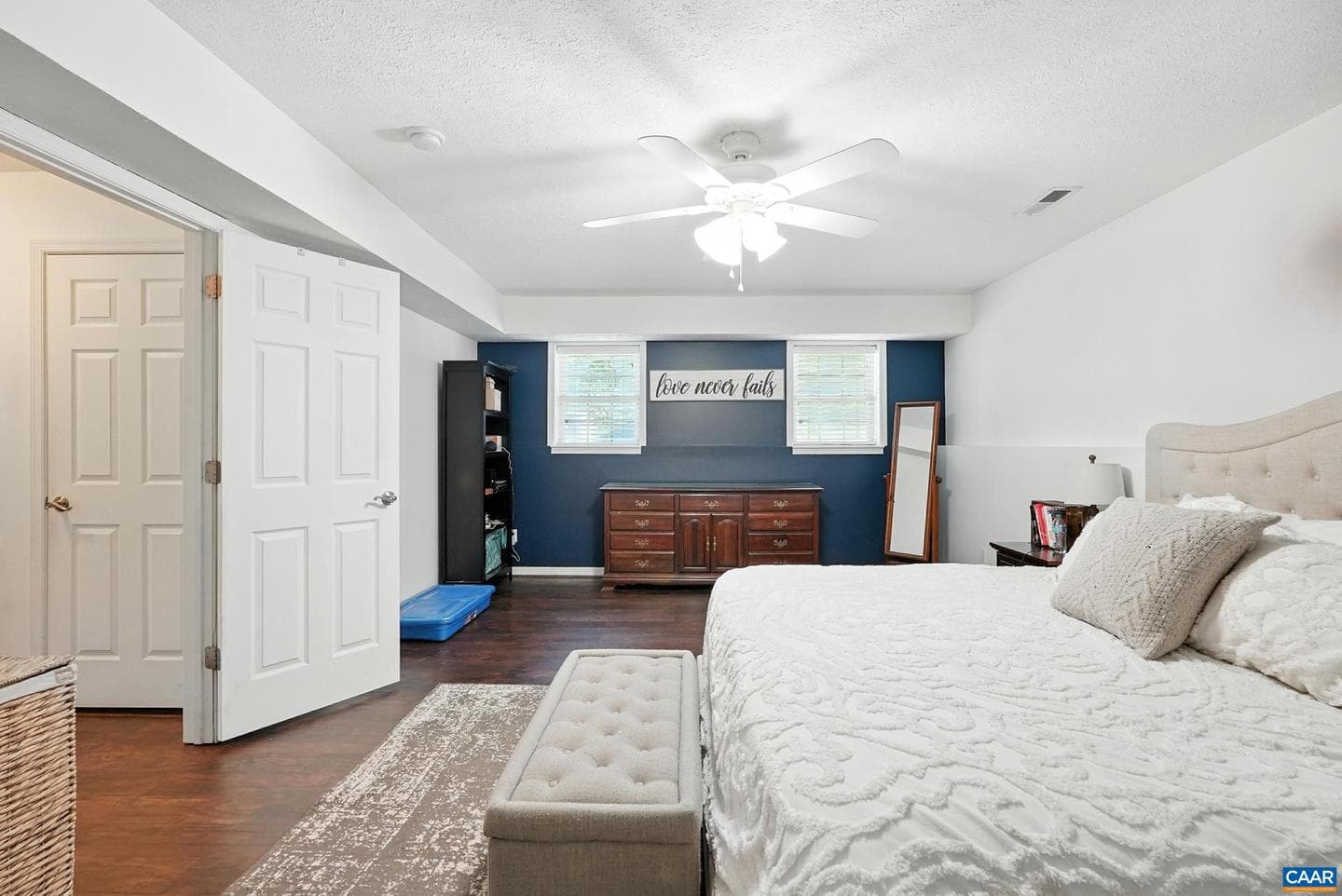 106 Alex Dr photo 24