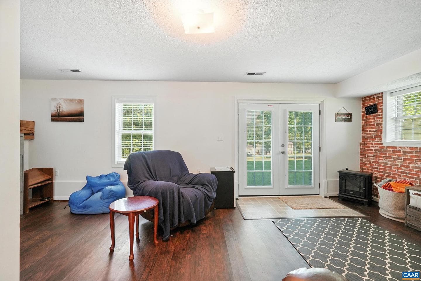 106 Alex Dr photo 29