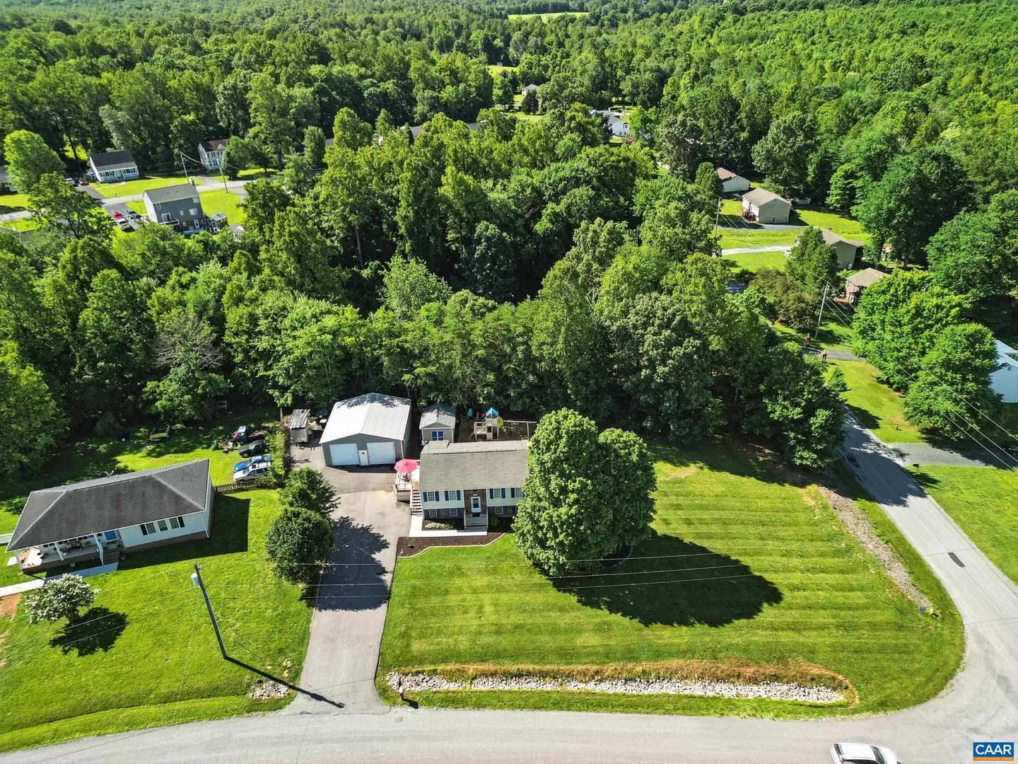 106 Alex Dr photo 38