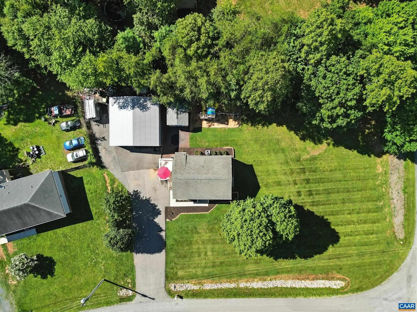 106 Alex Dr photo 39