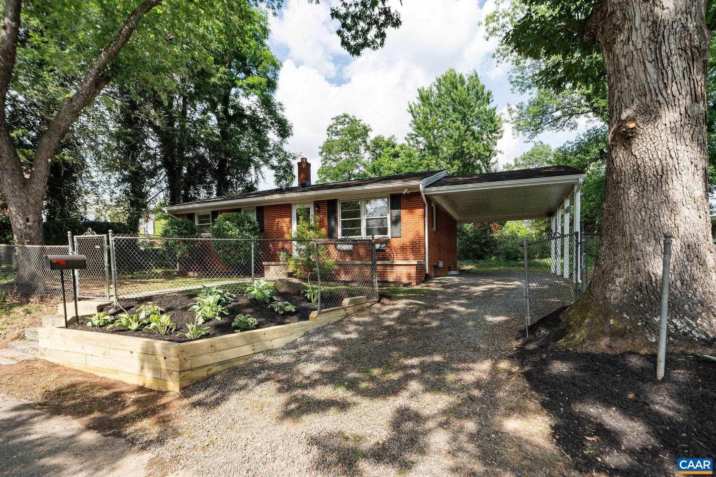 122 Westerly Ave photo 22
