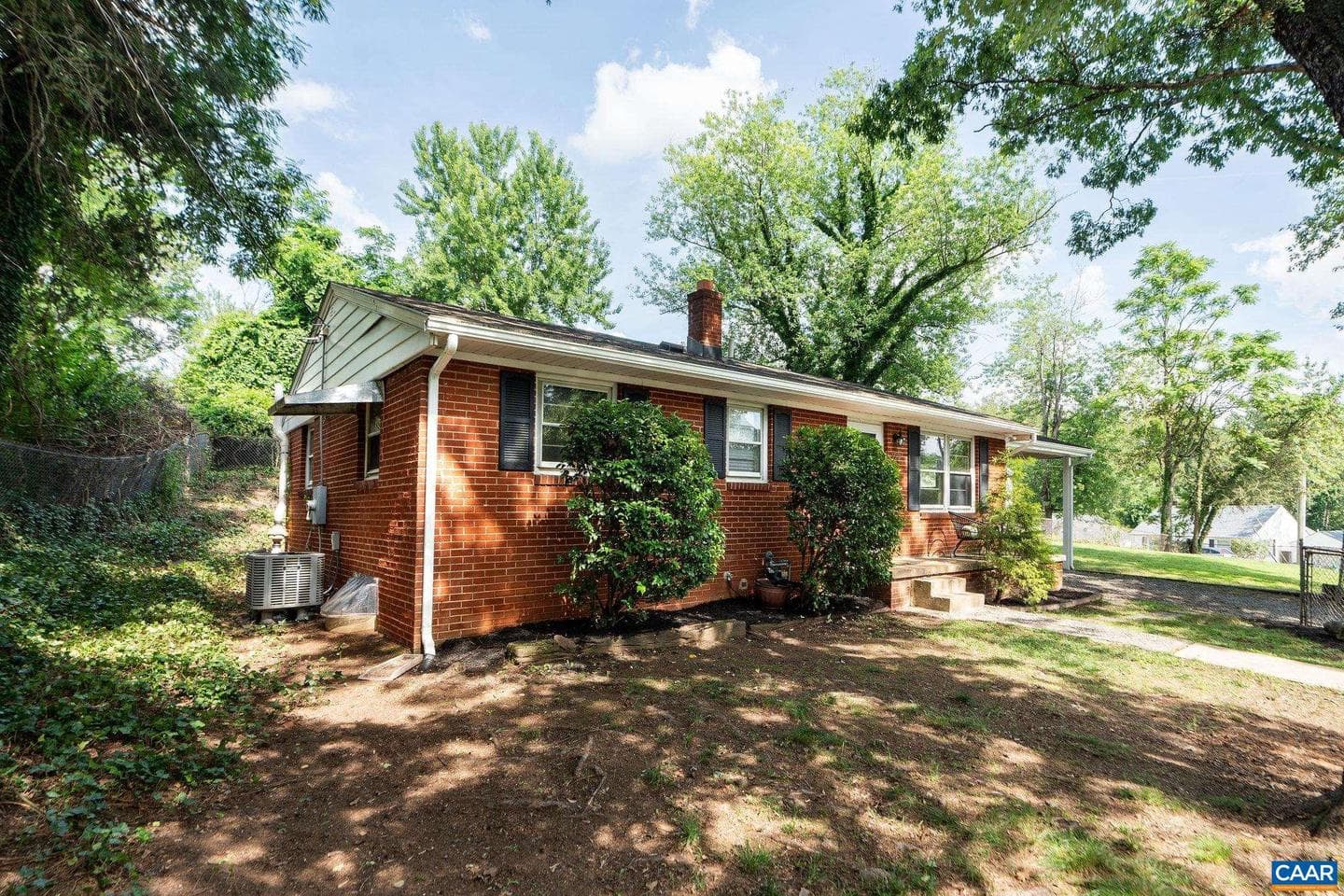 122 Westerly Ave photo 26