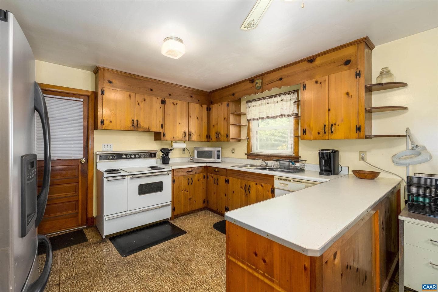 3035 Scottsville Rd photo 14