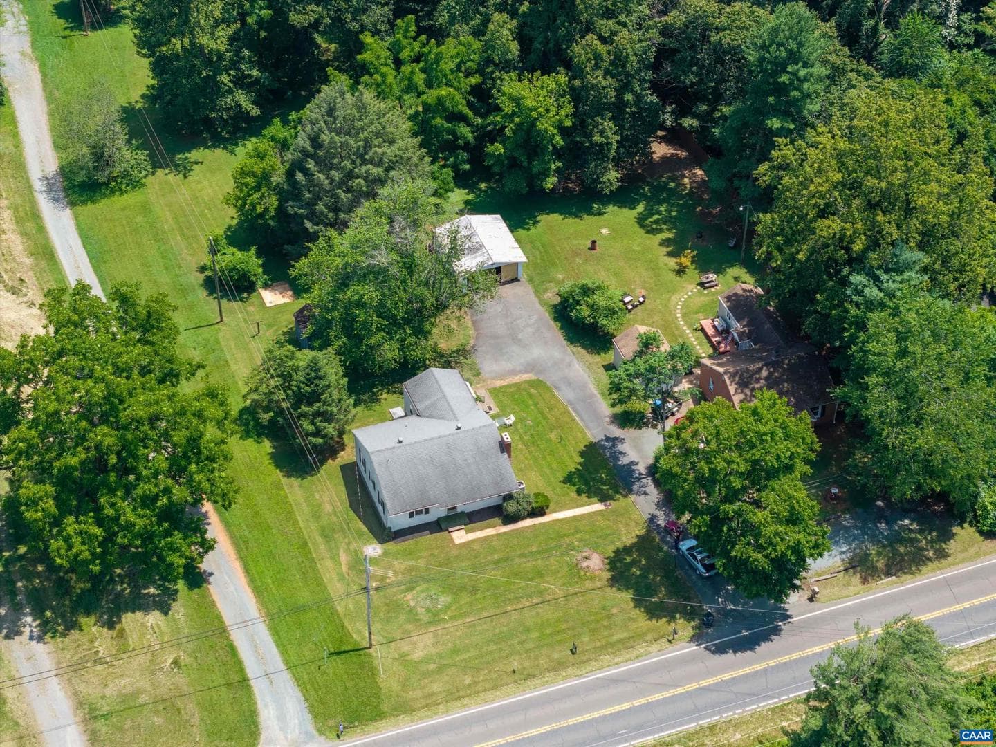 3035 Scottsville Rd photo 32