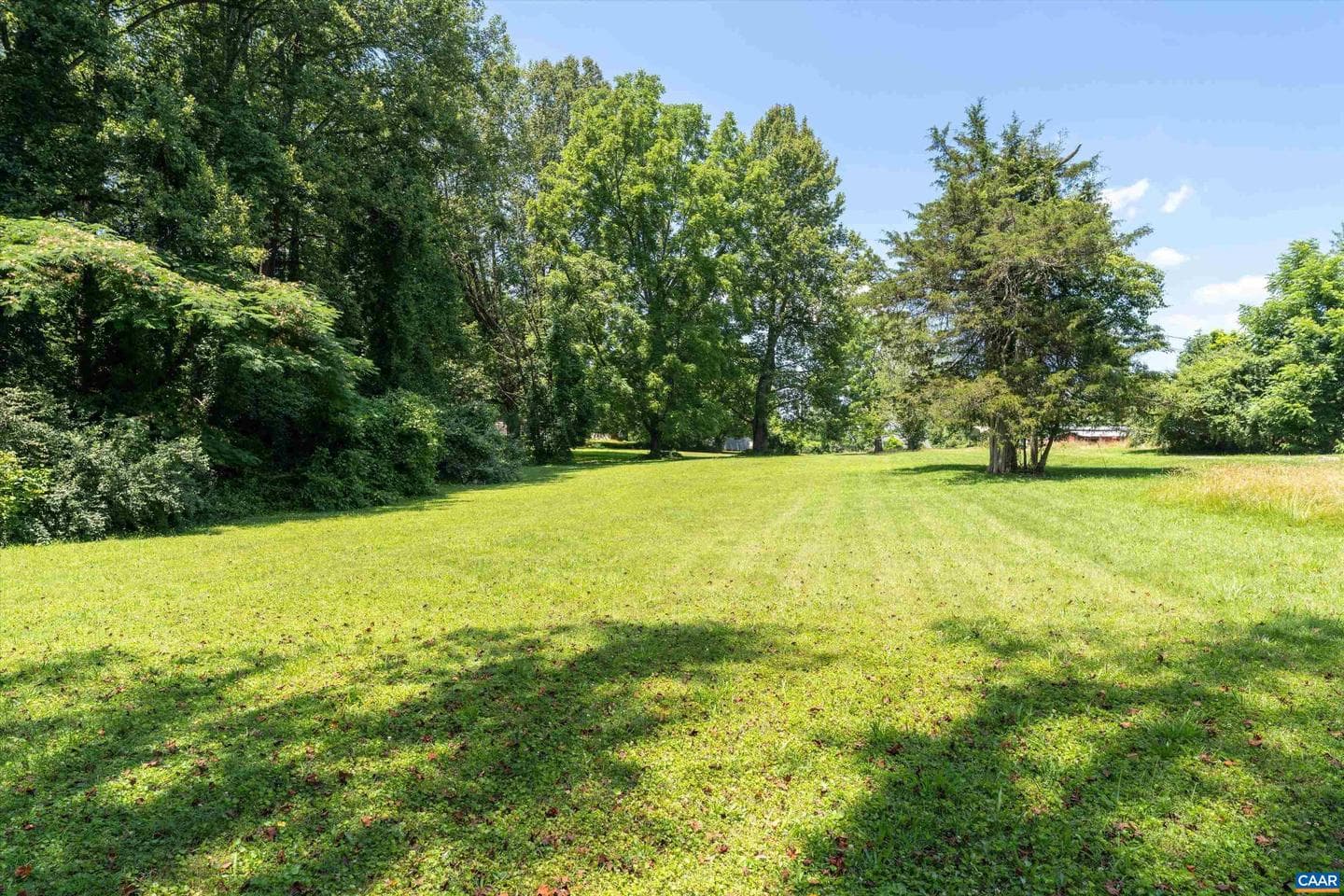 3035 Scottsville Rd photo 4