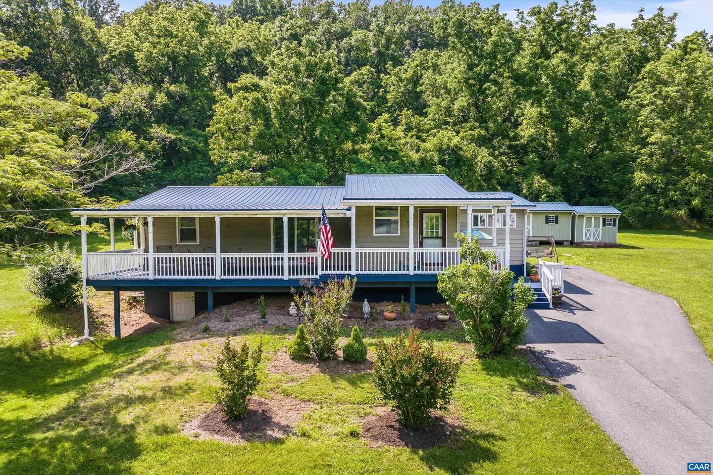 185 Estaline Valley Rd photo 1