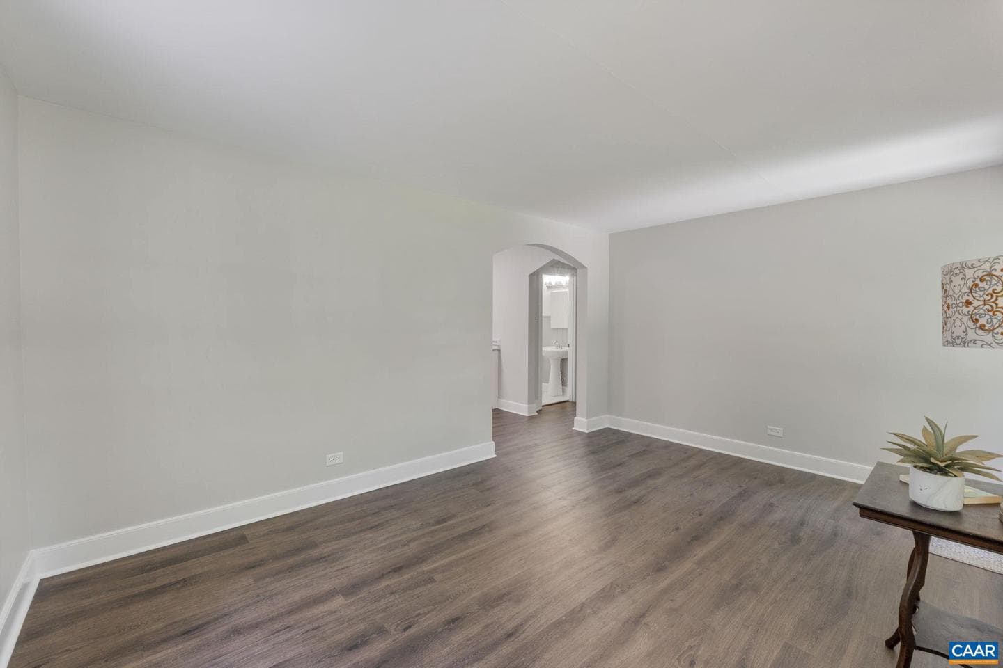 1526 Broad Ave photo 12