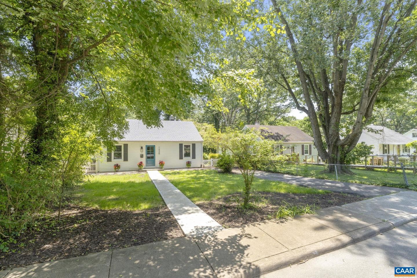 1526 Broad Ave photo 41