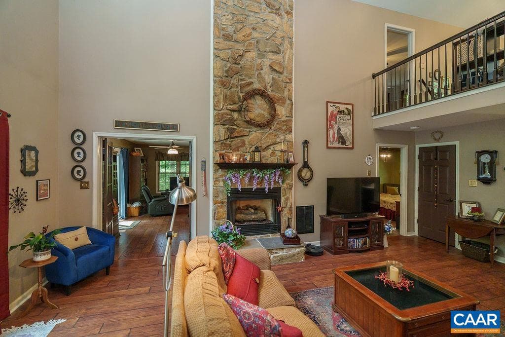 10810 Mountain Laurel Ct photo 27