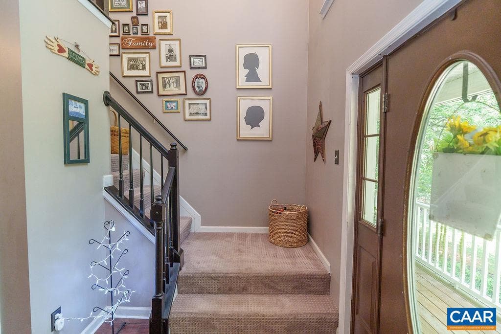 10810 Mountain Laurel Ct photo 37