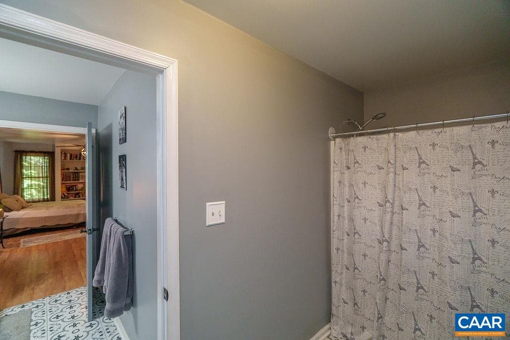 10810 Mountain Laurel Ct photo 44