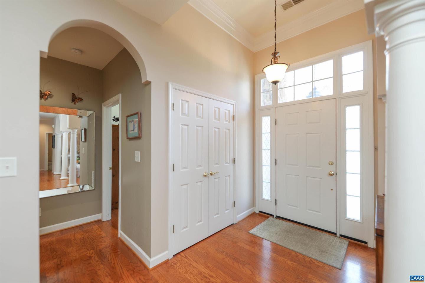 515 Broadleaf Way photo 3