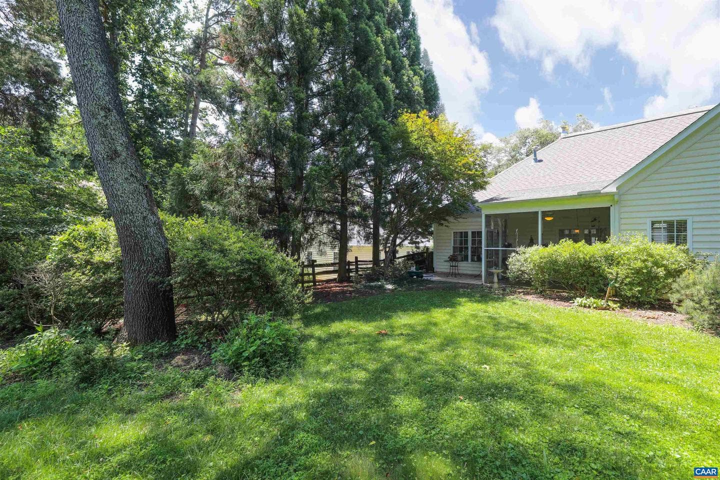 515 Broadleaf Way photo 39