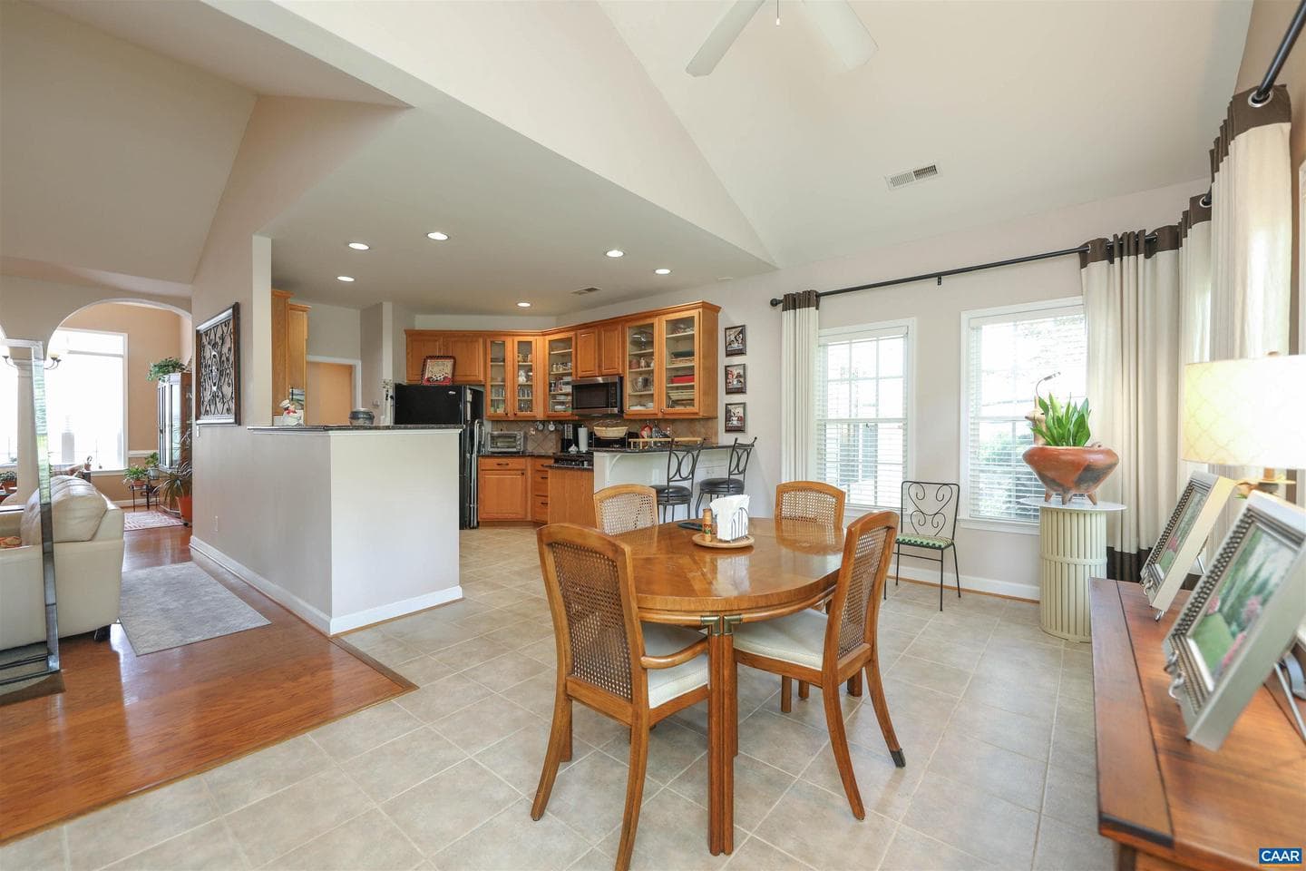 515 Broadleaf Way photo 9