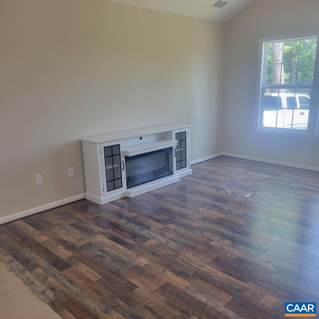 117 Brooking Ln photo 14