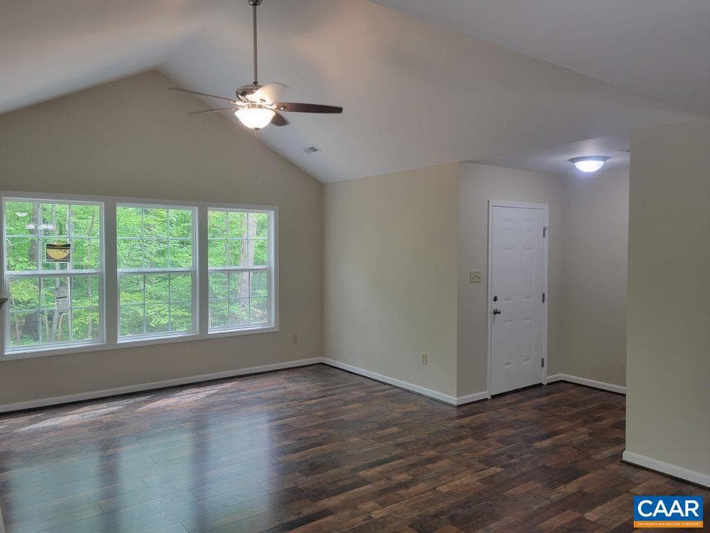 117 Brooking Ln photo 15