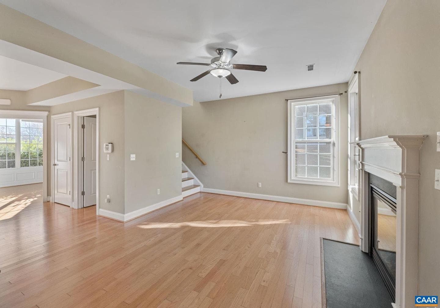 164 Glen Cir photo 19