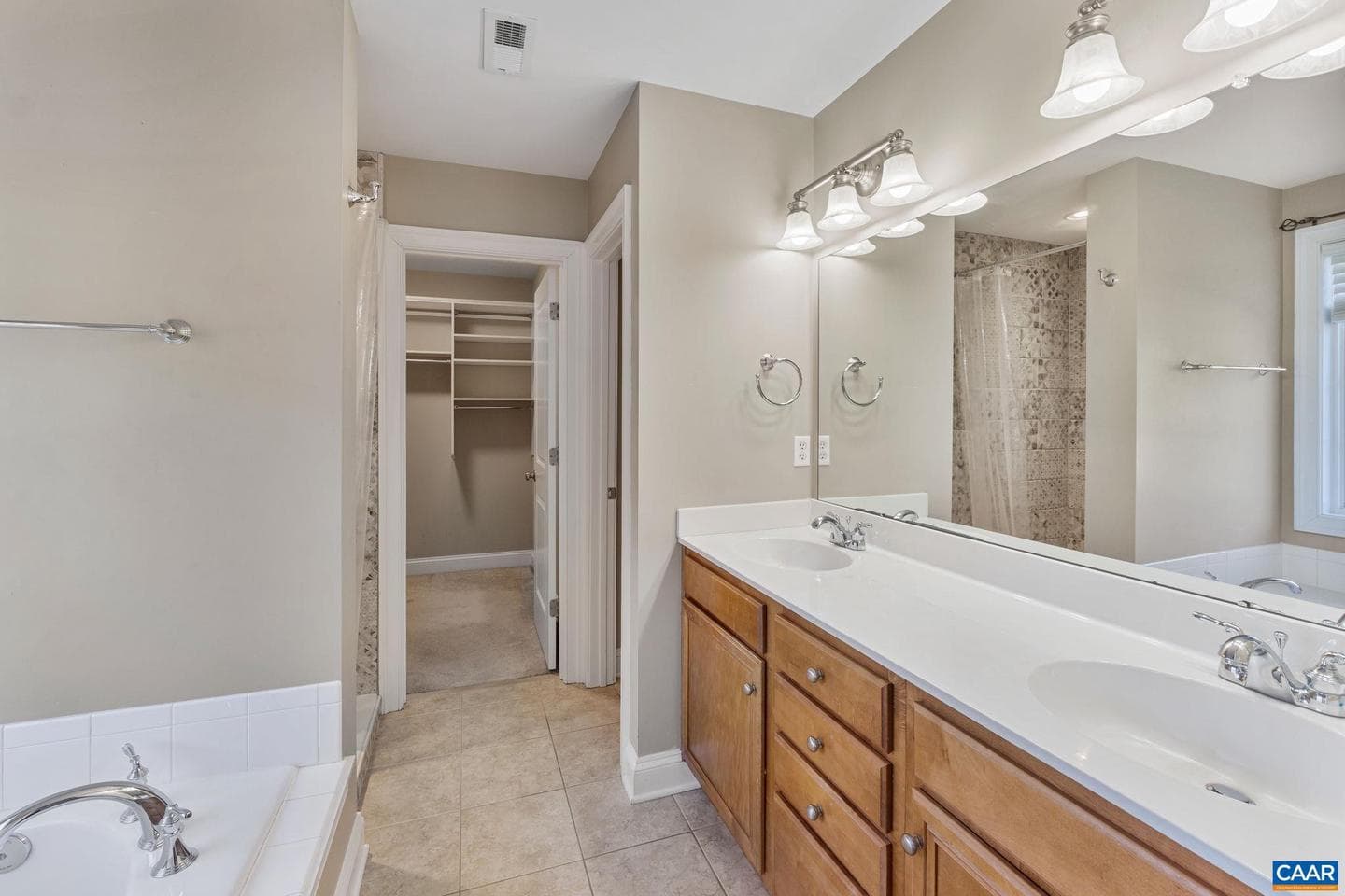 164 Glen Cir photo 29