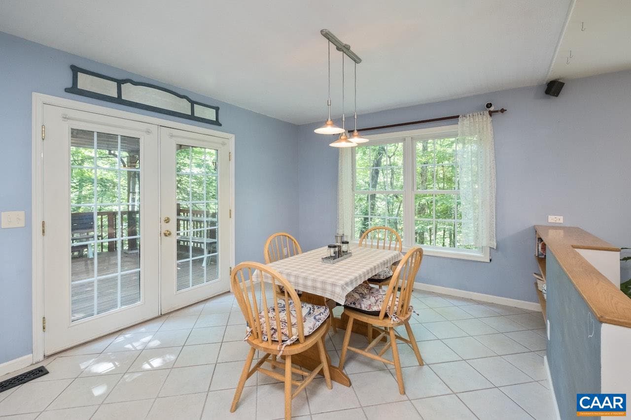 801 Fletchers Ln photo 18