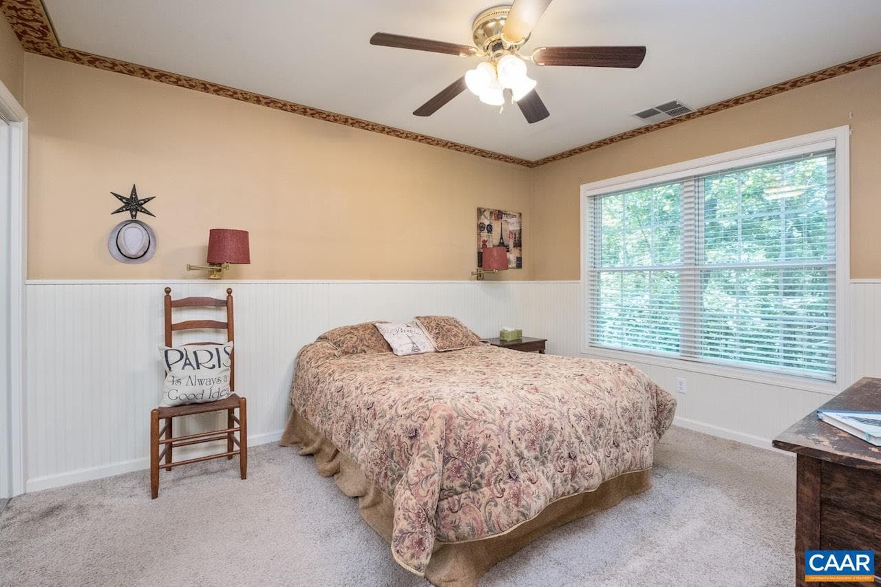 801 Fletchers Ln photo 28