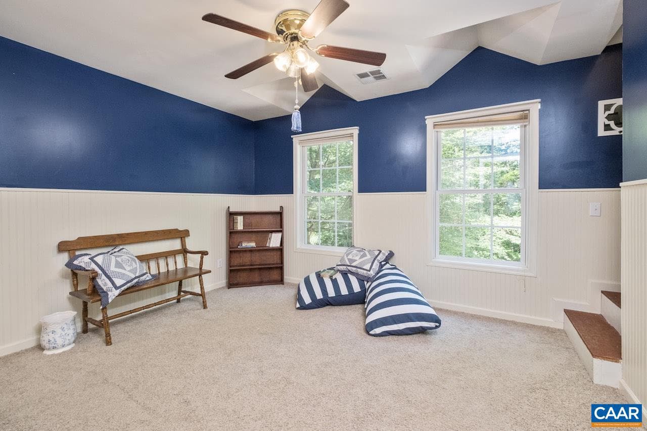 801 Fletchers Ln photo 31