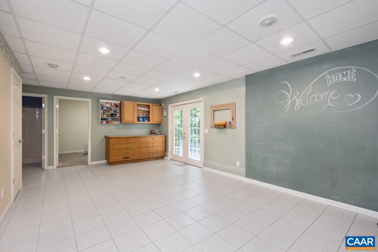 801 Fletchers Ln photo 35