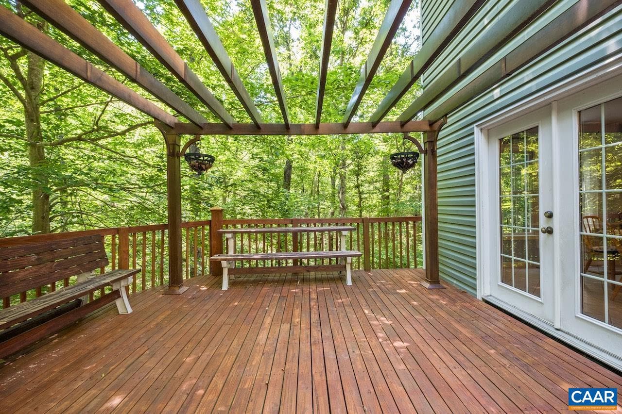 801 Fletchers Ln photo 9
