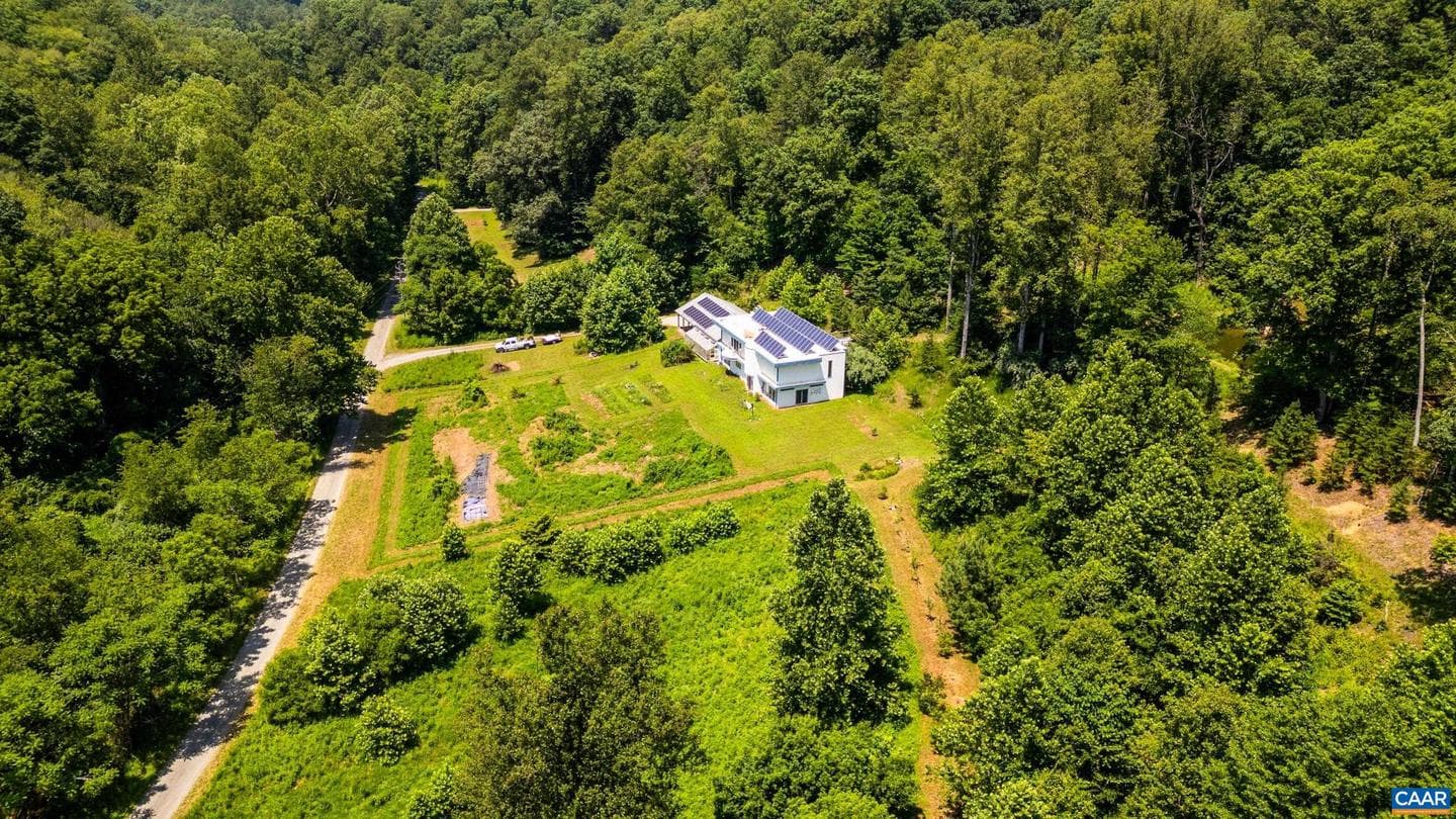 350 Creekside Ln photo 16