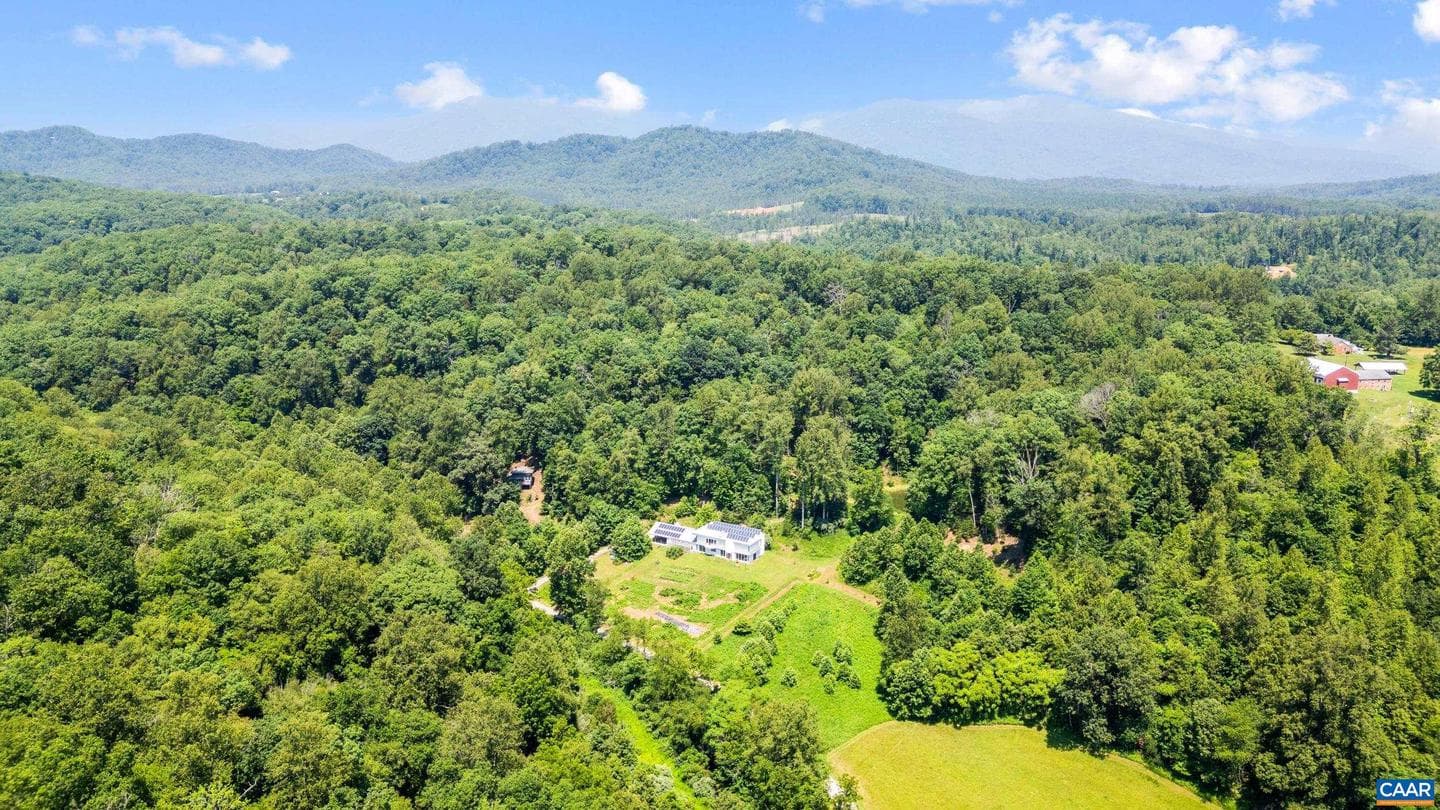 350 Creekside Ln photo 8