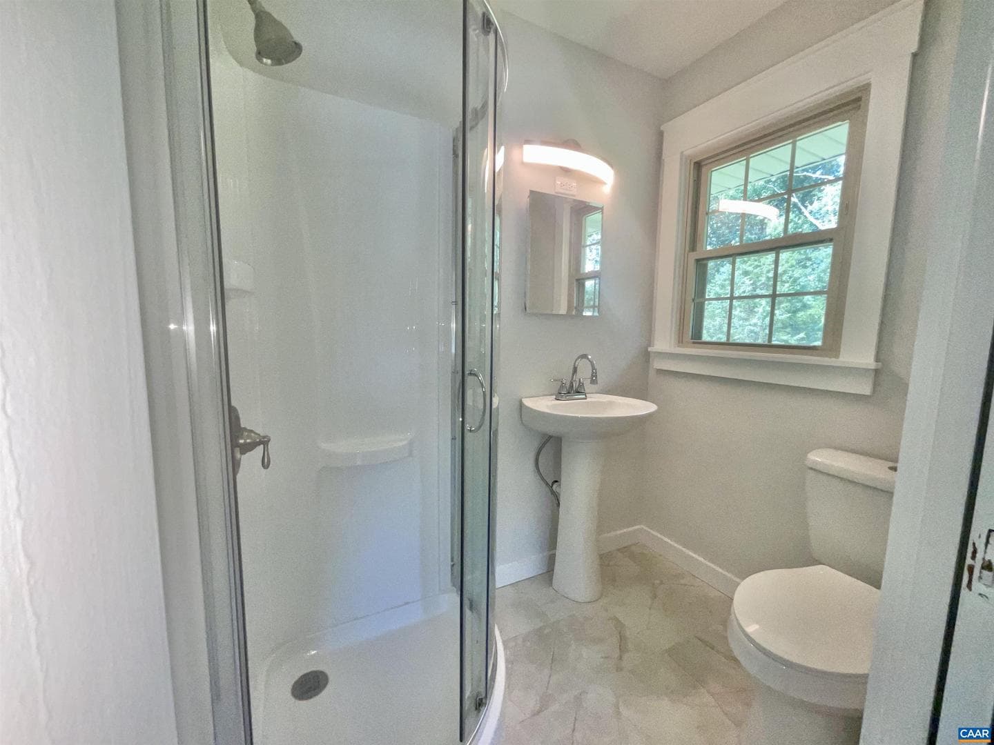 143 Lake Dr photo 18