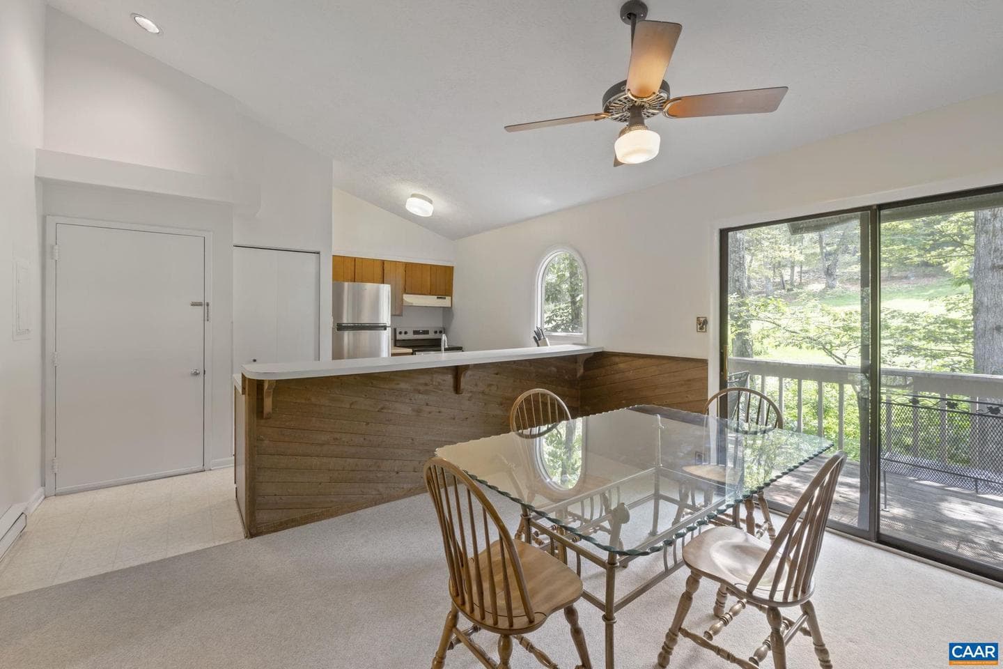 2212 Tanners Ridge photo 2