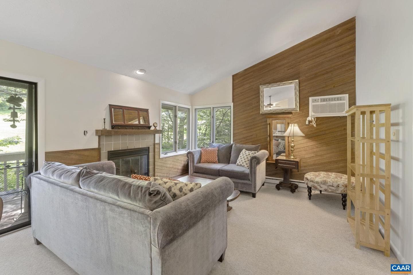 2212 Tanners Ridge photo 9