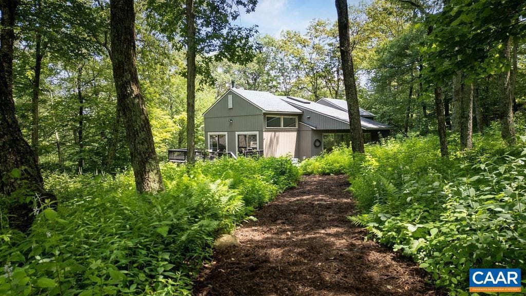 314 East Catoctin Dr photo 23