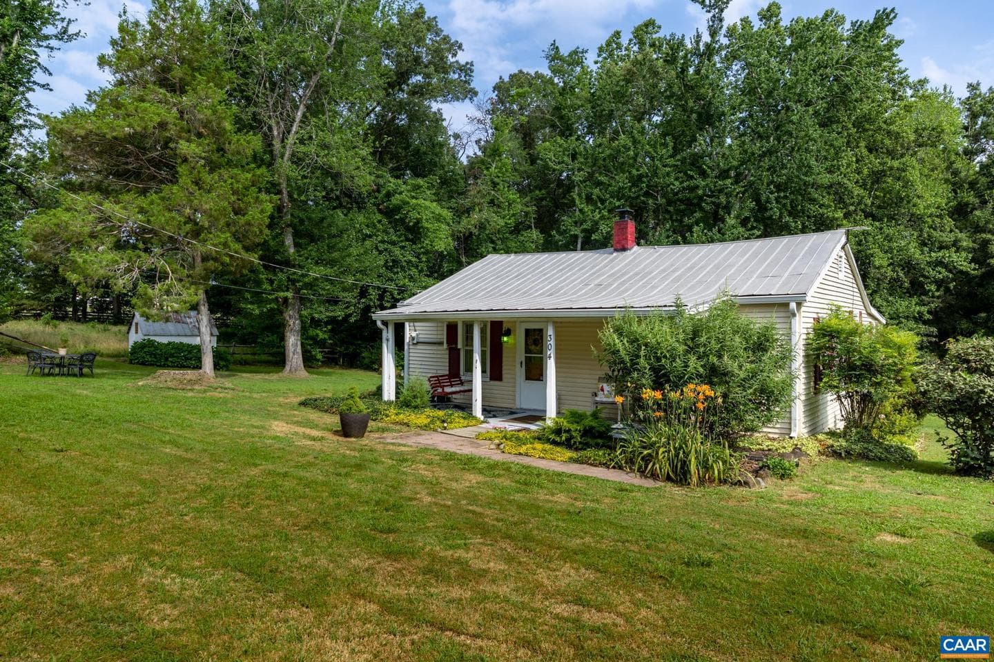 304 Martin Kings Rd photo 16
