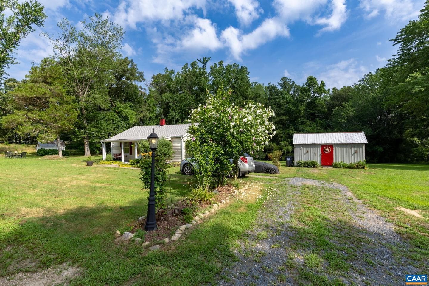 304 Martin Kings Rd photo 17