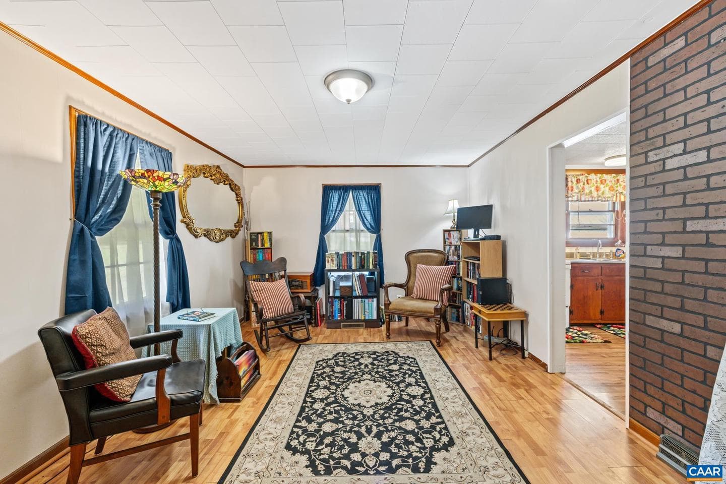 304 Martin Kings Rd photo 4