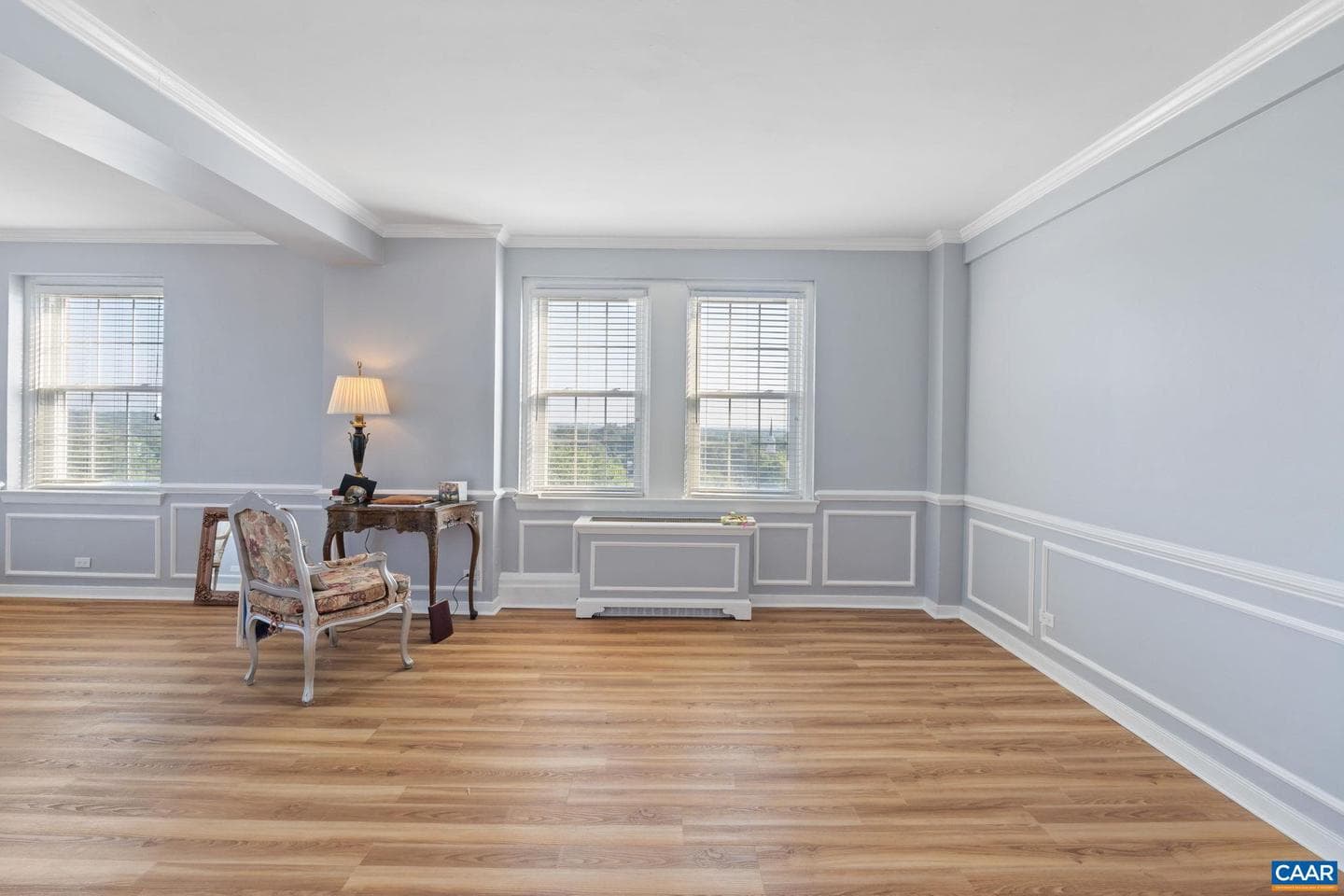 500 Court Sq #901 photo 2