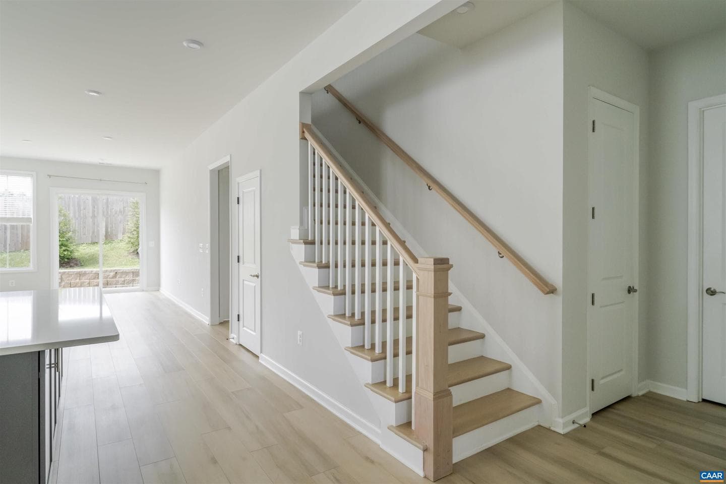 4752 Loyola Way photo 15