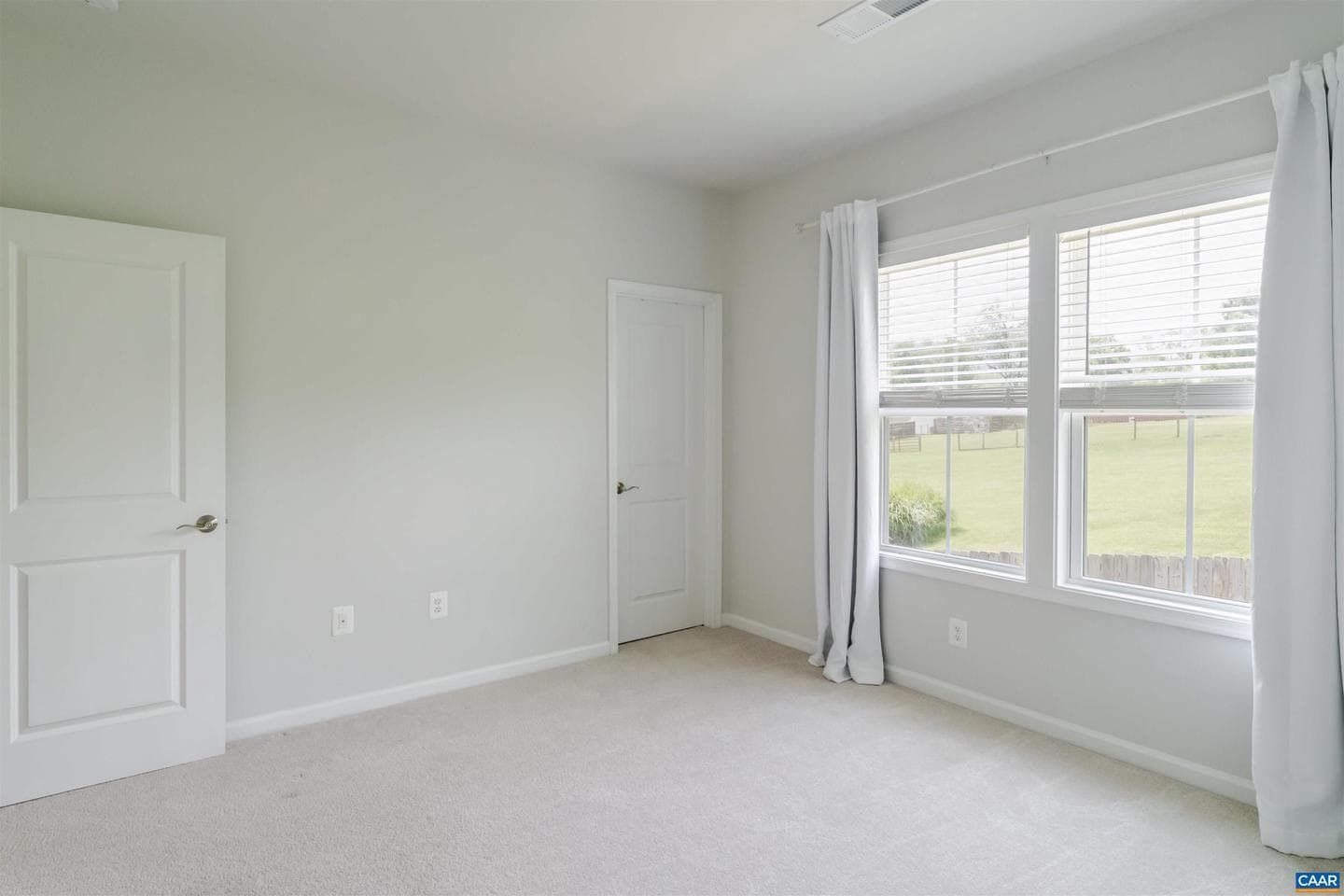 4752 Loyola Way photo 24